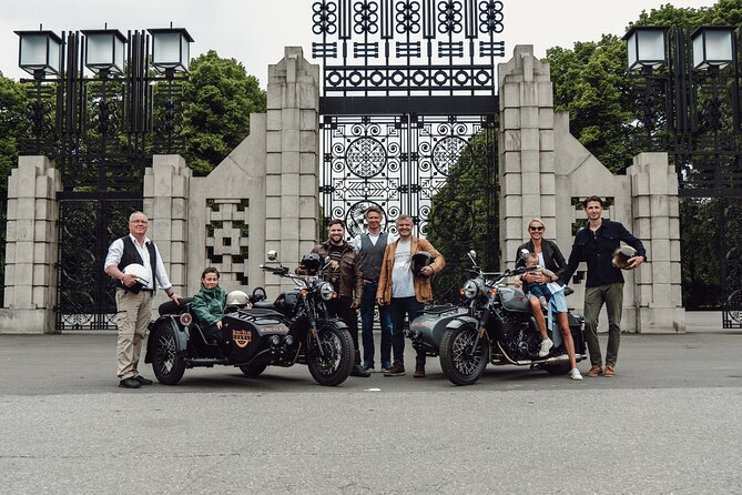 2hr Retro Motorcycle Sidecar Oslo Highlights Tour - The Royal Palace and a flexible route