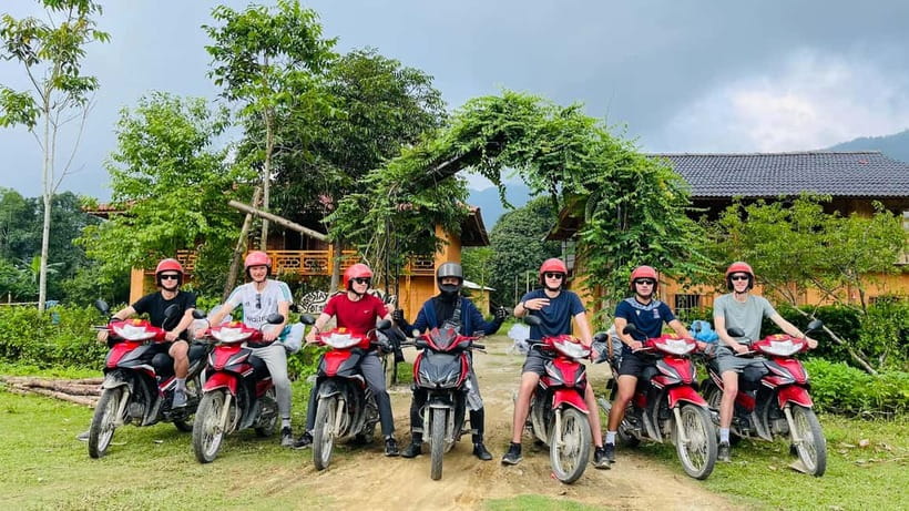 3 Day Ha Giang Loop Small Group Self-ride Motorbike Tour - Day 2: Ma Pi Leng Pass and Tu San Canyon