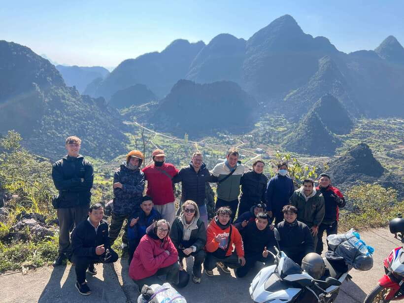 3 Days Ha Giang LOOP DIVINITY Tour with easy rider - Group size, guides, and the social mood