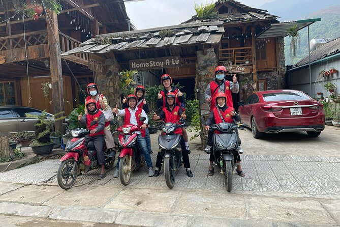 3 Days Small Group Trekking And Motorbike Combine + Private room - Day two: Tham Ma Road and the Hmong King Palace