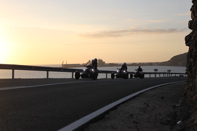 3 wheels motorcycle Coast Tour - Ryker - Gran Canaria Maspalomas - Arguineguin and Patalava beside the water