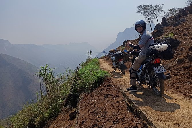 3D2N TOUR WITH EASYRIDERS 150cc (group 4-10Pax + private rooms) - Safety on roads that demand attention
