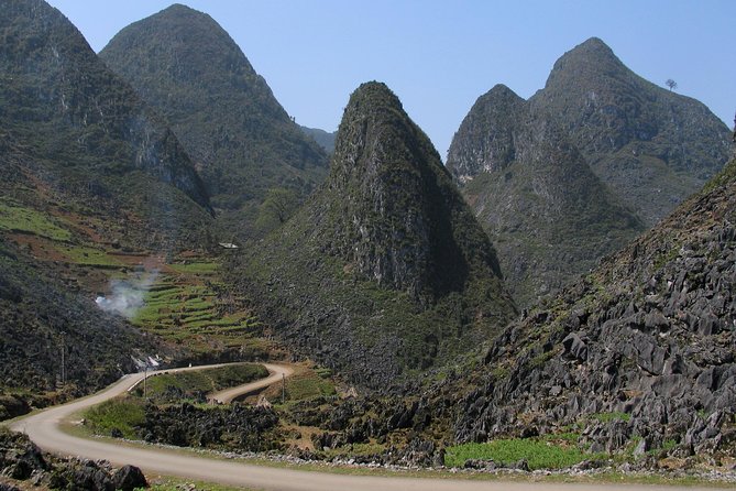 3D2N TOUR WITH EASYRIDERS 150cc (group 4-10Pax + private rooms) - Day two: Du Gia, Sa-Li Pass, and Dong Van