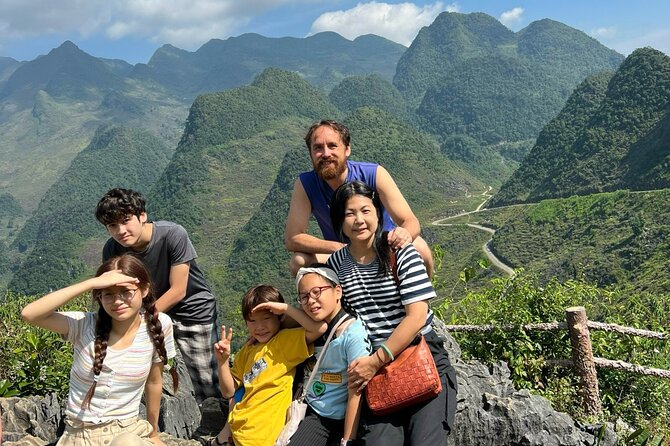 4-Day Ha Giang Loop Tour (small group with easy rider) - Day 2: Nho Que River and the dramatic Ma Pi Leng Pass