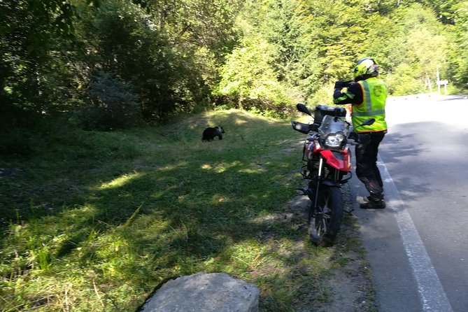 650cc Motorbike Rental from Turda - Price, insurance, and the deposit