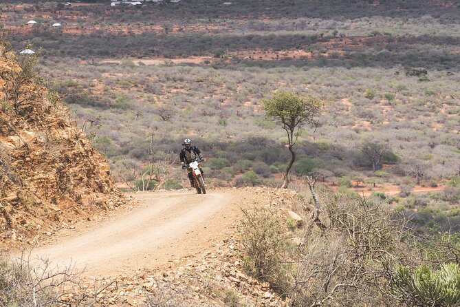 7-Day Tanzania Private Guide Motorcycle Safari Tour - Day five: 275 kilometers toward Tarangire