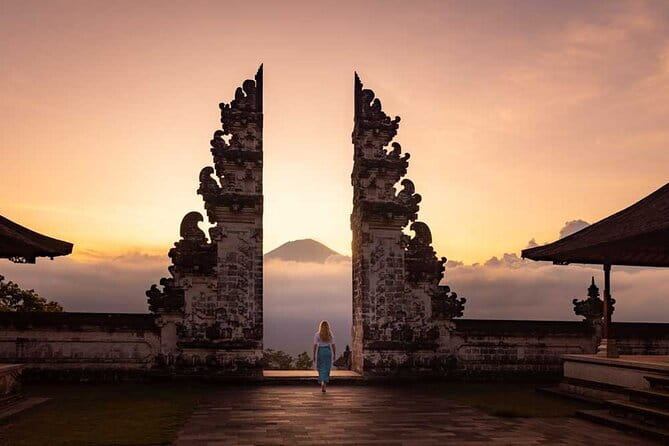 Balinese Street Food Tour By Motorbike All You Can Eat and Drink! - Scenic riding, temples, and local sights