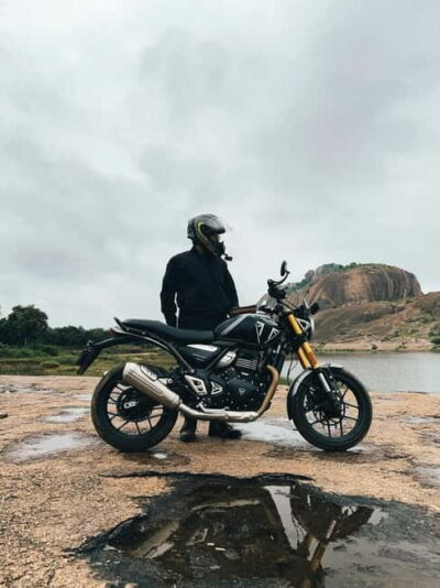 Bangalore: Motor Bike Ride City Tour with local Expert