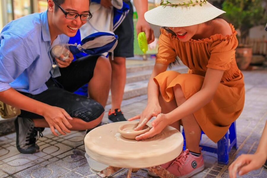 Bat Trang Pottery ancient village by Motorbike - The ride toward the Red River