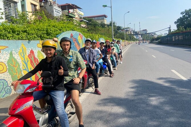 Best Hanoi Motorbike Tour: Local Guide, City Center & Countryside - The train track cafés and back-street Hanoi
