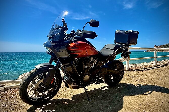 BMW Motorbike Tour through La Axarquía - A BMW route through coast and mountain country
