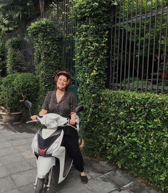 Chicks n Bikes: Customised Motorbike Riding Lesson in Hanoi - A sensible first step before Hanoi traffic