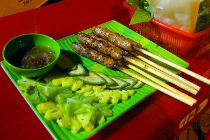 Da Nang Food Tour By Motorbike With Aodai Lady Rider - The Guides Make the Difference