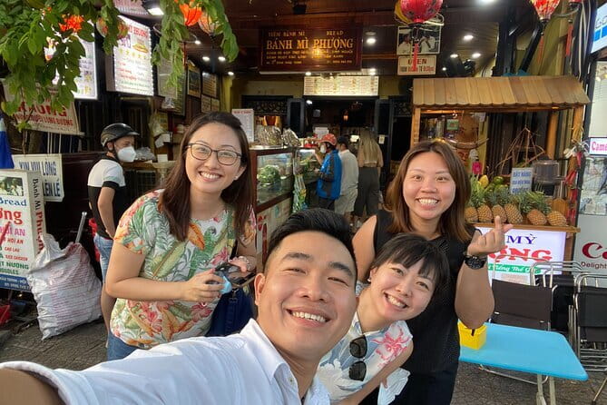 Da Nang Motorbike Tour with Local Guide-Food, Culture-Hidden Gems - Banh xeo at Ba Duong