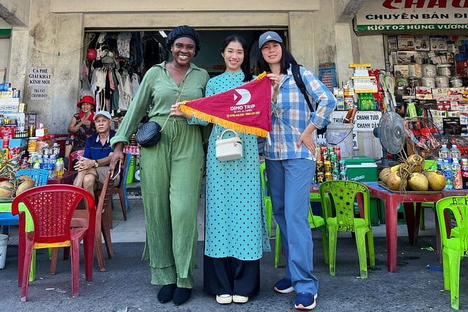 Da Nang Motorbike Tour with Local Guide-Food, Culture-Hidden Gems - Dragon Bridge and sugar cane juice