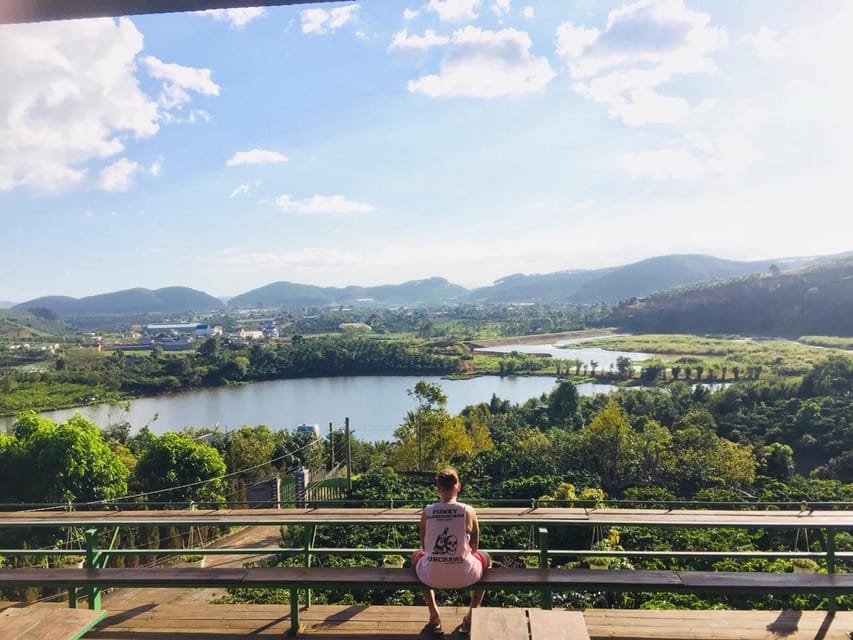 Dalat Group Easy Rider - Elephant Fall-Pagoda-Weasel Coffee… - Ta Nung Pass and the road to Me Linh Coffee Garden