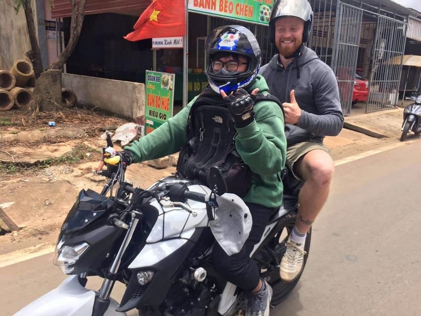 Dalat Group Easy Rider - Elephant Fall-Pagoda-Weasel Coffee… - Lunch and the rhythm of a six-hour trip