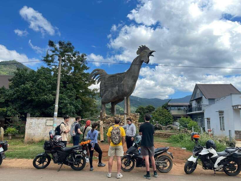 Dalat: MOTORBIKE TOUR TO PONGOUR FALLS- SILK- COFFEE FARM - The K’ho Tribal Village and local culture