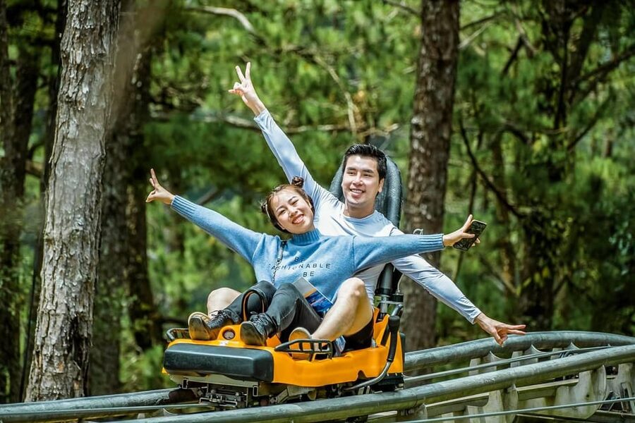 Easy Rider City Tour Dalat - A strawberry farm to finish the day