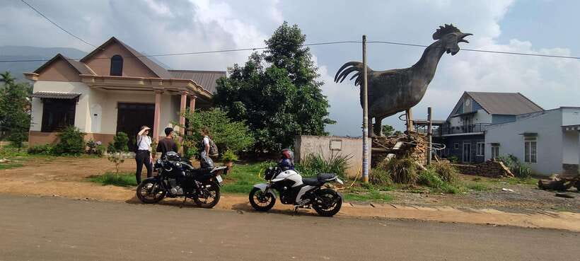 Easy Rider Nha Trang Motorbike To Da Lat 1 Day - Khanh Le Pass and the 1,500-meter viewpoint