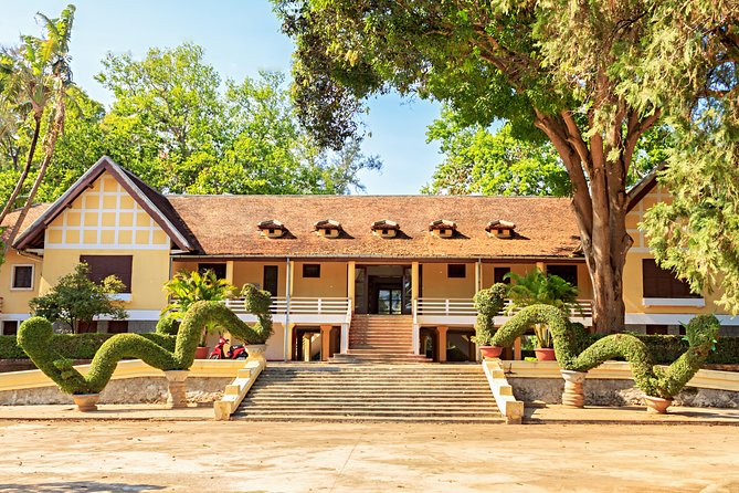 Easy Riders Buon Ma Thuot - Daily Tour. - The Ethnographic Museum as your regional primer