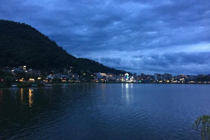 Evening Roaming to North Lakeside with Motorcycle - North Lakeside After the Light Changes