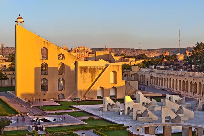 Explore Jaipur on a Motorbike - A Unique Experience - Key points to know before you book
