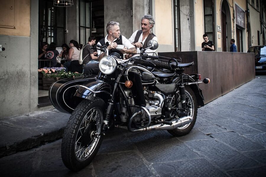 Florence Vintage Motorcycle Sidecar ride - Morning or Sunset - Starting at Bar Pasticceria Gamberini