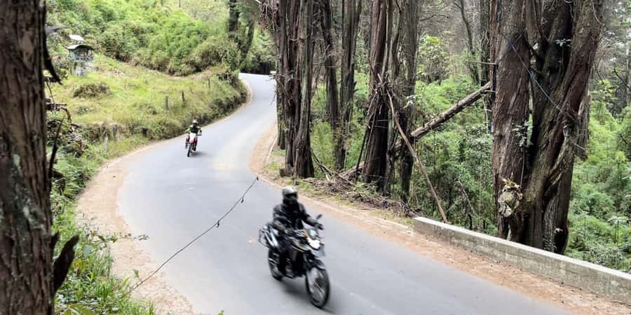From Bogota: Mountains & Valleys Off-Road Motorcycle Tour - Leaving La Candelaria for the high country