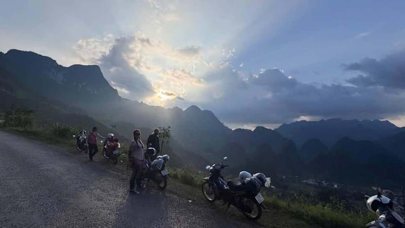 From Hanoi: 3-Day 2-Night Ha Giang Loop Easy Rider Tour - Day 4: Du Gia, Bac Me, and the return to Hanoi