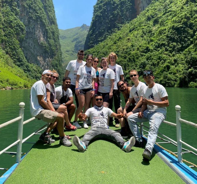 From Hanoi: Ha Giang Loop 3-Day Self-Driving Motorbike Tour - Food, accommodation, and group atmosphere
