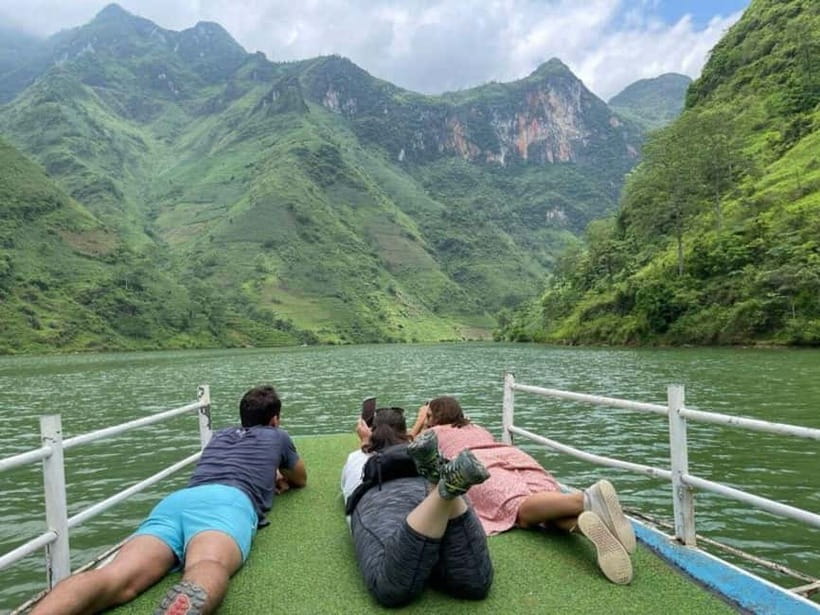 From Sapa: 4-Day 4-Night Ha Giang Loop Motorbike Tour - Day 3: Thon Tha, Heaven Gate, and Lung Khuy Cave