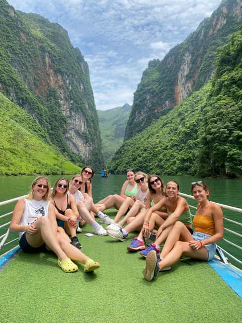 From SaPa: 4 Day Ha Giang Loop Motorbike Tour With Rider - The overnight move from Sapa to Ha Giang