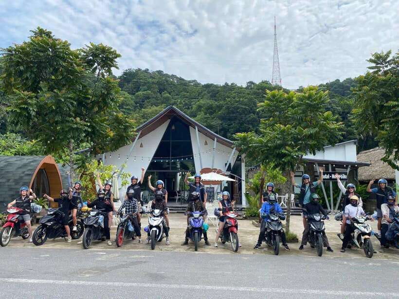 From Sapa: Best seller 3-Day Motorbike Ha Giang small group - Day one: Bac Sum Pass, Tam Son, and Yen Minh