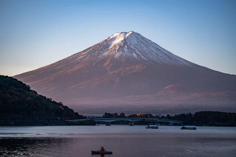 From Tokyo: Private Motorcycle Tour - Fuji, Hakone, Onsen - Mt. Fuji viewpoints and the road to Hakone
