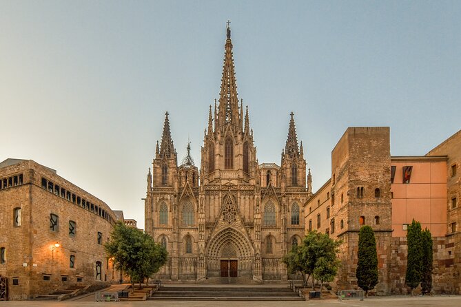 Full-Day Barcelona Tour by Sidecar Motorcycle - Gràcia, Sarrià, and Avenida Tibidabo