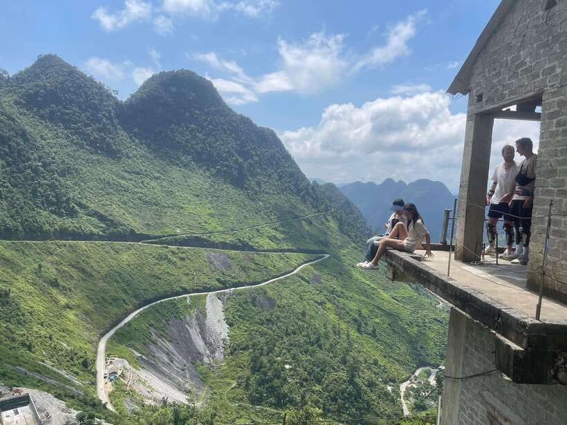 Ha Giang Loop 4 days luxury motorbike tour with easy driver - What the $320 price really covers