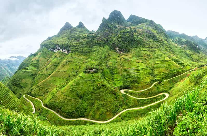 Ha Giang Loop Tour 2Days easy rider (Depart from Hanoi/Sapa) - Day one, climbing Bac Sum Pass to Yen Minh