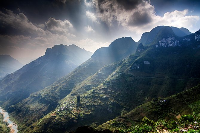 Ha Giang Motorbike Tour 4 days 3 nights - Meals, guides, and the human side of the trip