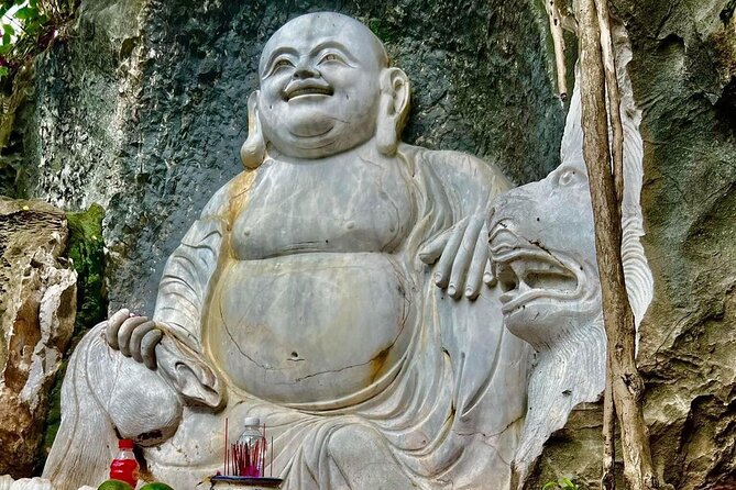 Hai Van Pass Tour by Motorbike from Da Nang-Hoi An-Hue - My Khe Beach is a short coastal pause