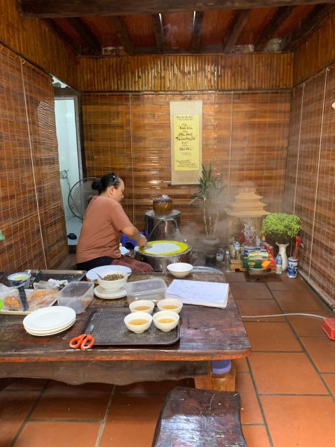 Hanoi Countryside Motorbike Tour: Bat Trang Ceramic Village - Bat Trang Ceramics Museum