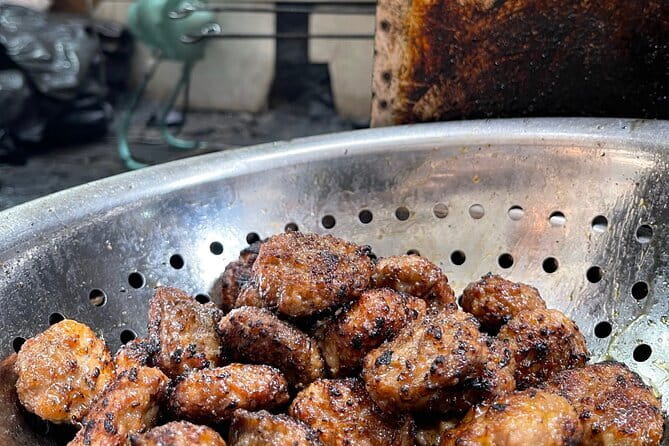 Hanoi Michelin Star Food Tour Via Jeep, Vespa or Motorbike - Phở Gà Nguyệt and Hanoi chicken noodle soup