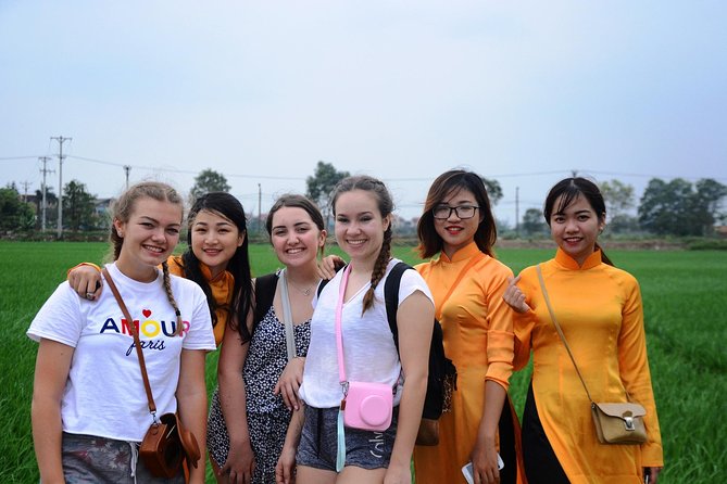 Hanoi Motorbike Food Tours: Hanoi Motorbike Tours Led By Women - West Lake and Hồ Trúc Bạch by the water