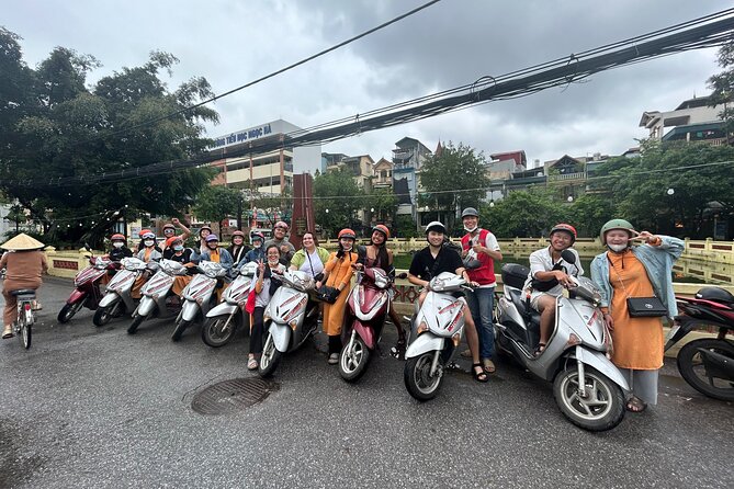 Hanoi Motorbike Tour Led By Women - Markets, local streets, and the B-52 Victory Museum