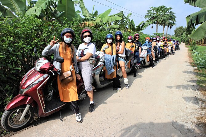 Hanoi Motorbike Tour Led By Women - Long Bien Bridge and the Red River
