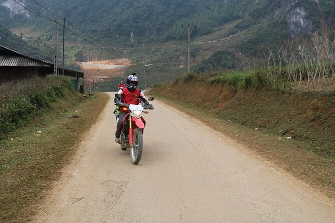 Hight Quality Small Group Easy Rider4 Day 3 Night + Private Room - Day 4: An easy return to Ha Giang City
