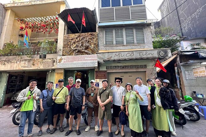 Ho Chi Minh City: Motorbike Street Food Tour with 12 Tastings - Four Hours and Twelve Tastings: What the Pace Feels Like