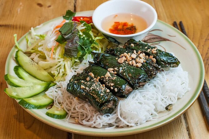 Ho Chi Minh City Street Food Tour On American Jeep/ Motorbike - How the guides shape the experience