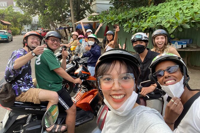 Ho Chi Minh Street Food Tour By Motorbike (Unique & Authentic) - Why a scooter is the right way to eat in Saigon