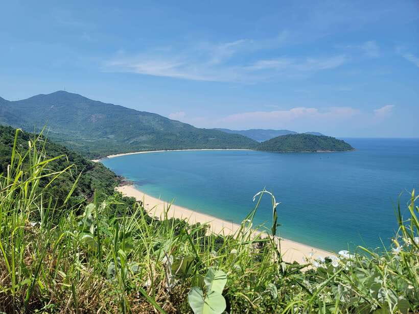 HOI AN TO HUE VIA HAI VAN PASS BY EASY RIDER - Mo Waterfall gives the day a cool break